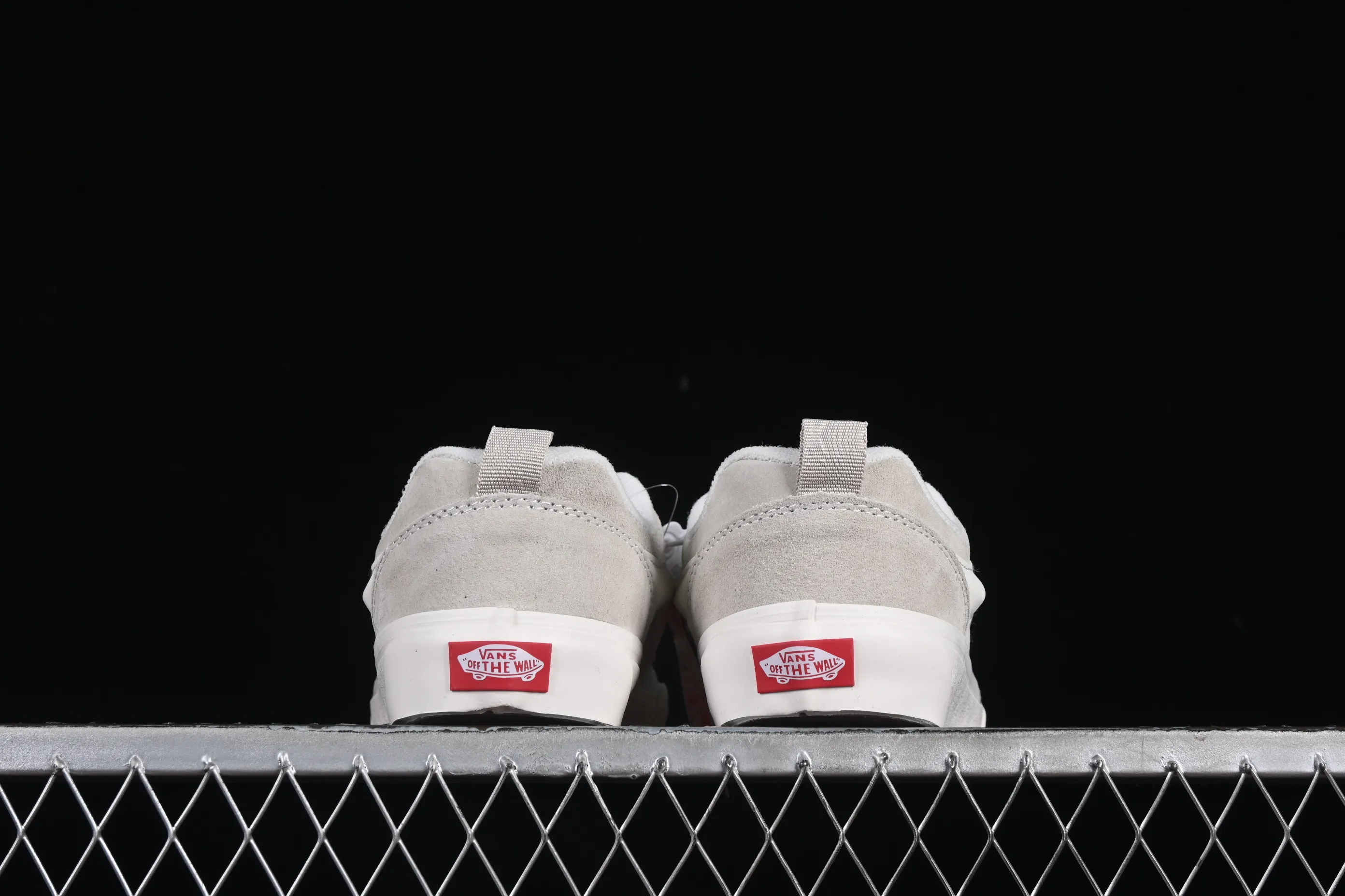 All categories Vans Vans series Vans Low Vans low-top Vans Knu Skool Vans low-top retro casual fat bread shoes VN000D750CK